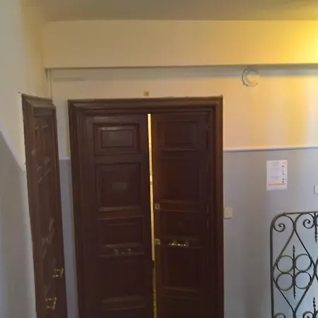 דירה Modern Central Flats לה ספציה